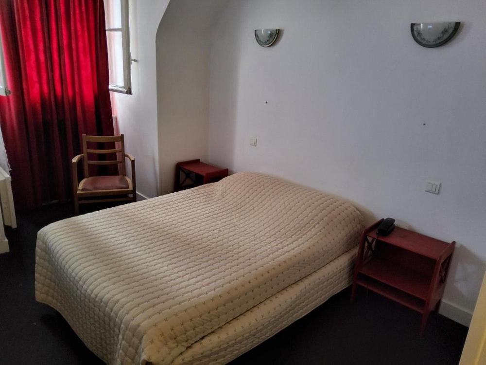 Hotel De La Cloche Vitry-le-François Екстериор снимка